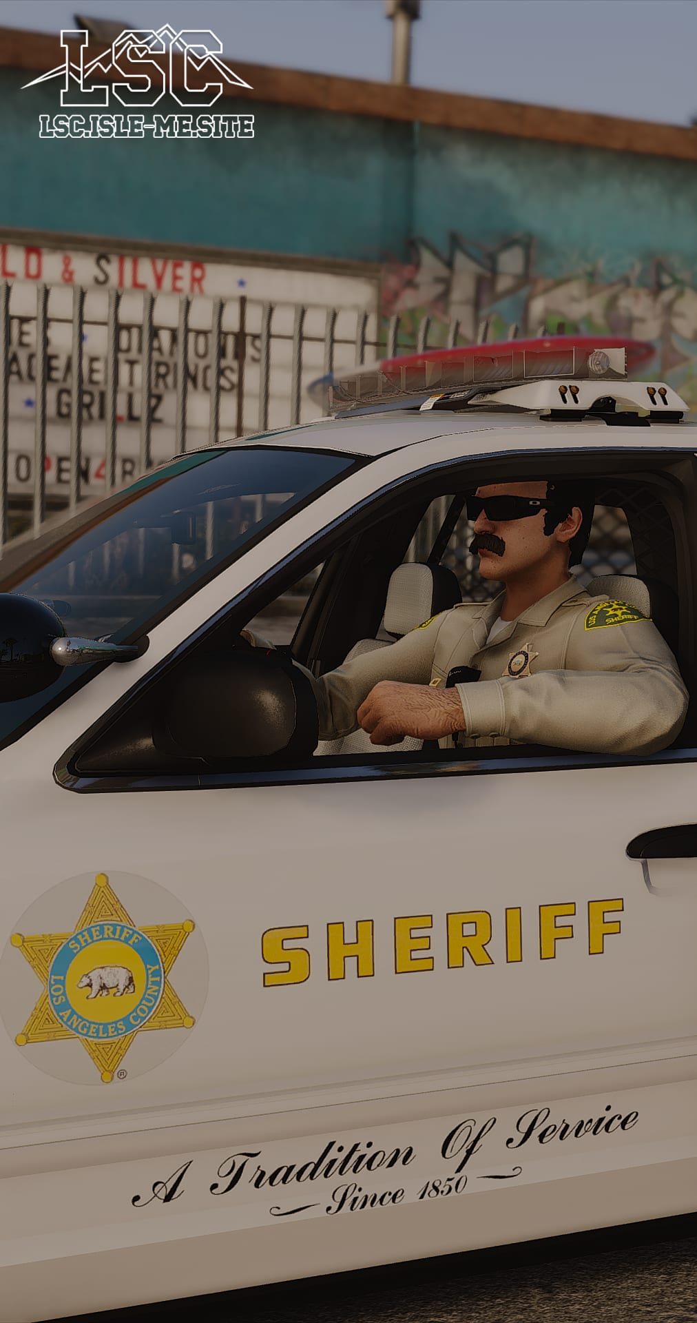 Bilanco in patrol car
